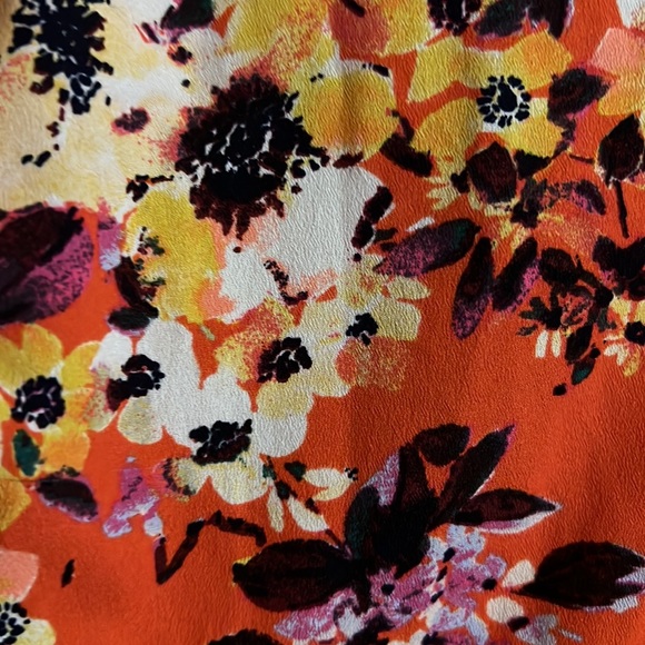 a new day sleeveless button down blouse
Size: Large
Color: Orange/Red - Picture 6 of 16